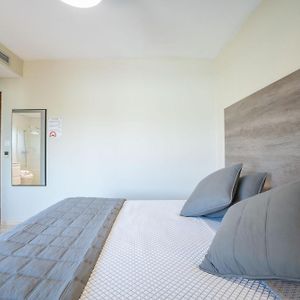 Hotel Montmar